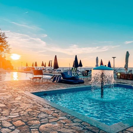 Aqua Holiday Apartments Vlore Luaran gambar