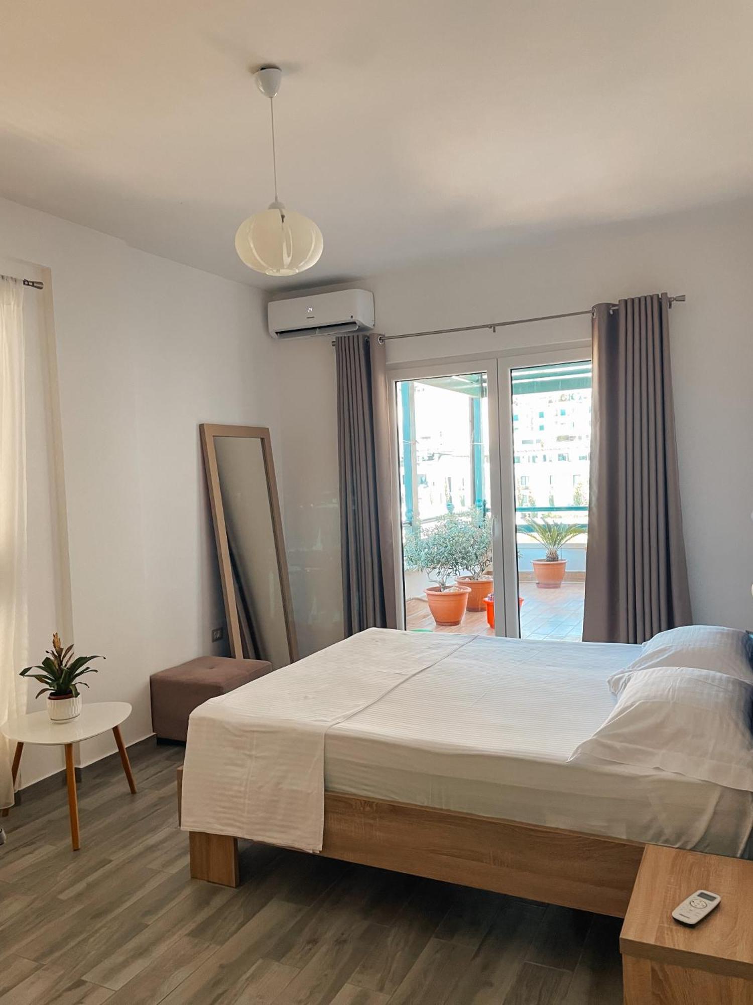 Aqua Holiday Apartments Vlore Luaran gambar
